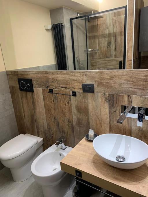 Casa Cervinia 2.0 Apartment เบรยล์-แชร์วิเนีย ภายนอก รูปภาพ